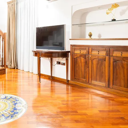Center Apartment Salerno