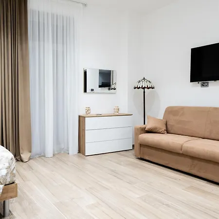 Apartment Center Salerno
