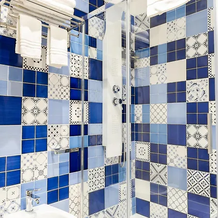 Apartment Center Salerno